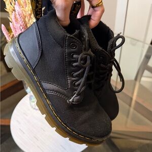 Dr. Martens Bonny Chukka Boots